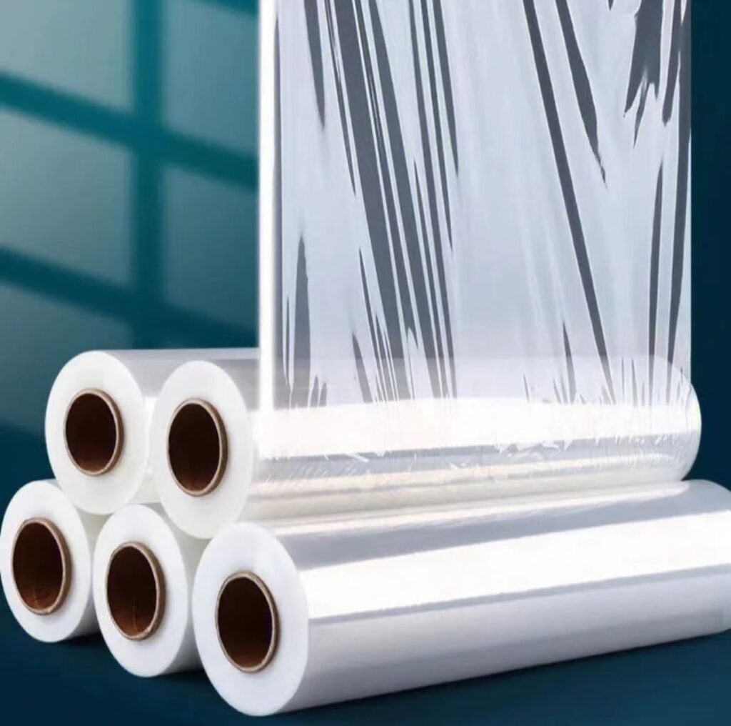 تغليف الأثاث بالاسترتش للحماية من الخدش والأتربة